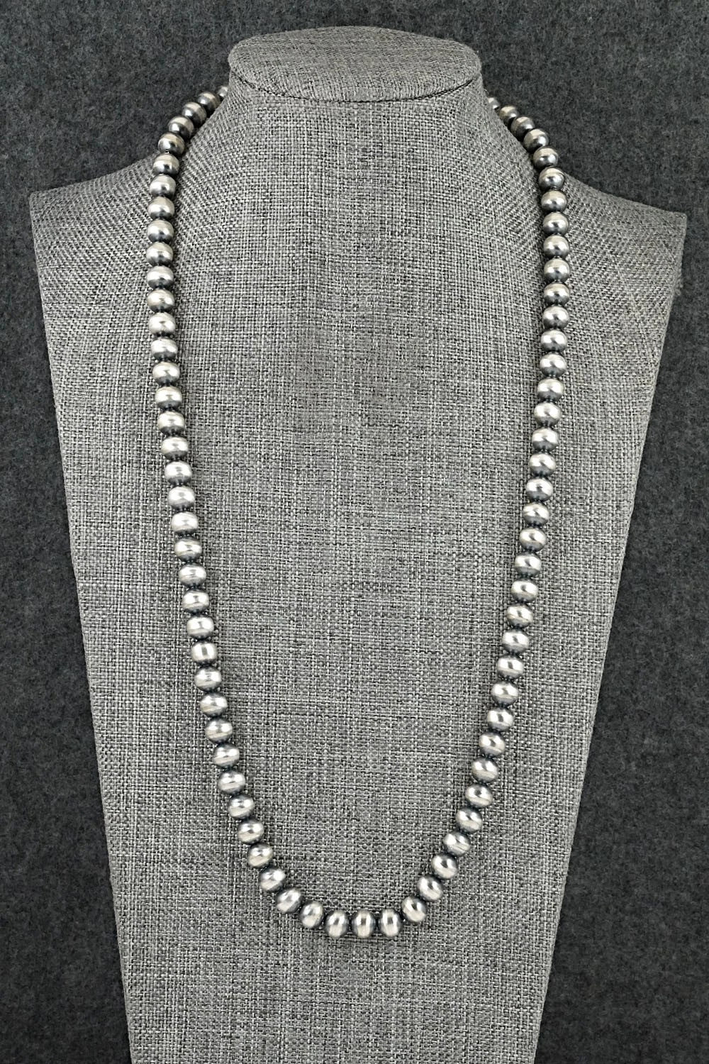 Necklaces & Pendants